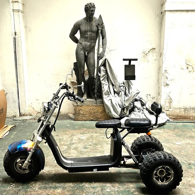 Prague: City Highlights Guided Electric Trike Tour - What the guides add