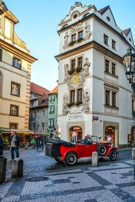Prague: City Highlights Walking Tour - Starting near Veleslavínova in Prague’s old center