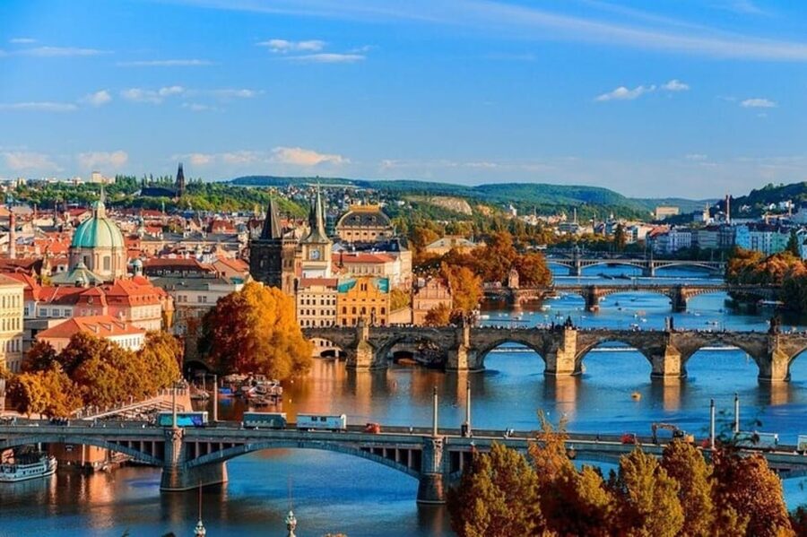 Prague: City Highlights Walking Tour - Lesser Town: quieter streets below the castle