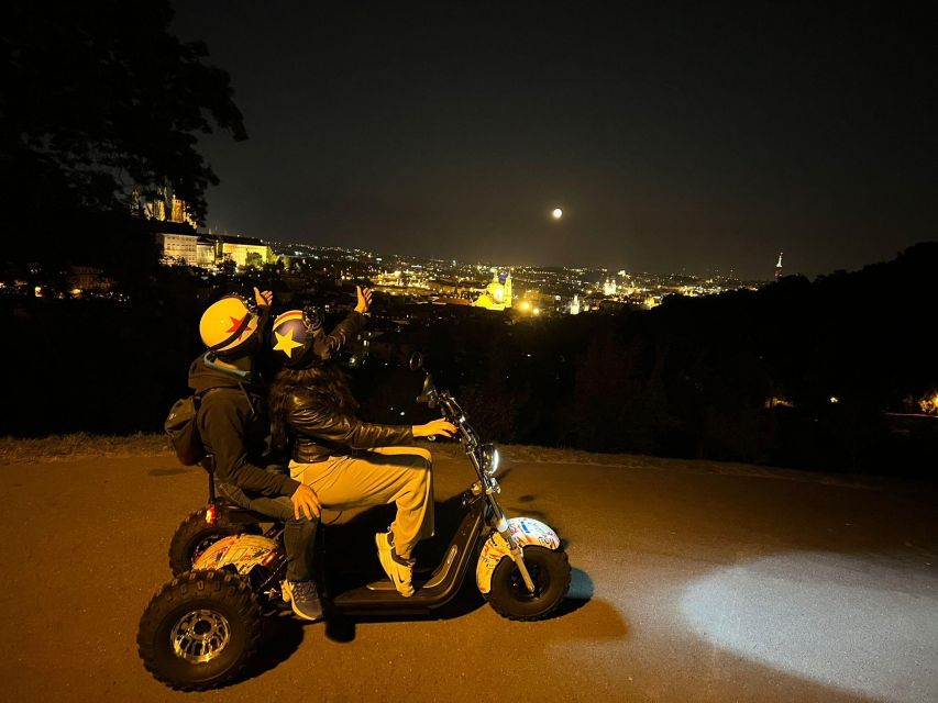 Prague City sightseeing in Night Trike Tour - Why an E-Trike can be a smart way to see Prague