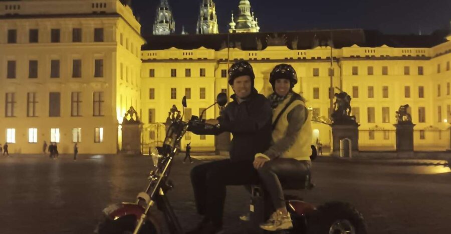 Prague City sightseeing in Night Trike Tour - Old Town Square and the return to Štěpánská