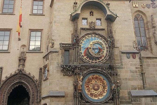Prague City Sightseeing Tour - National Theatre, State Opera, and Vysehrad