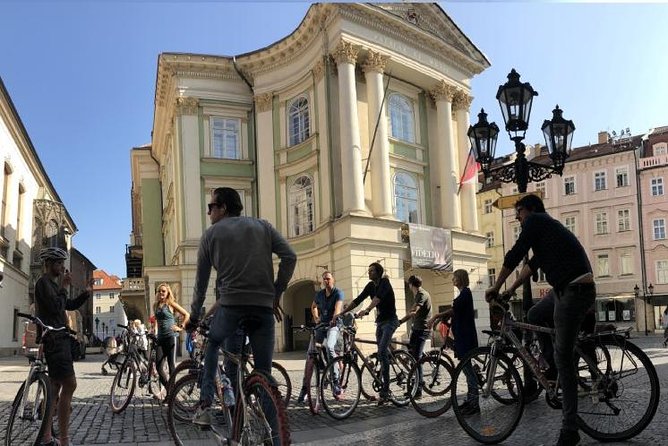 Prague: Classic City Bike Tour (small groups) - Why this bike tour works well in Prague