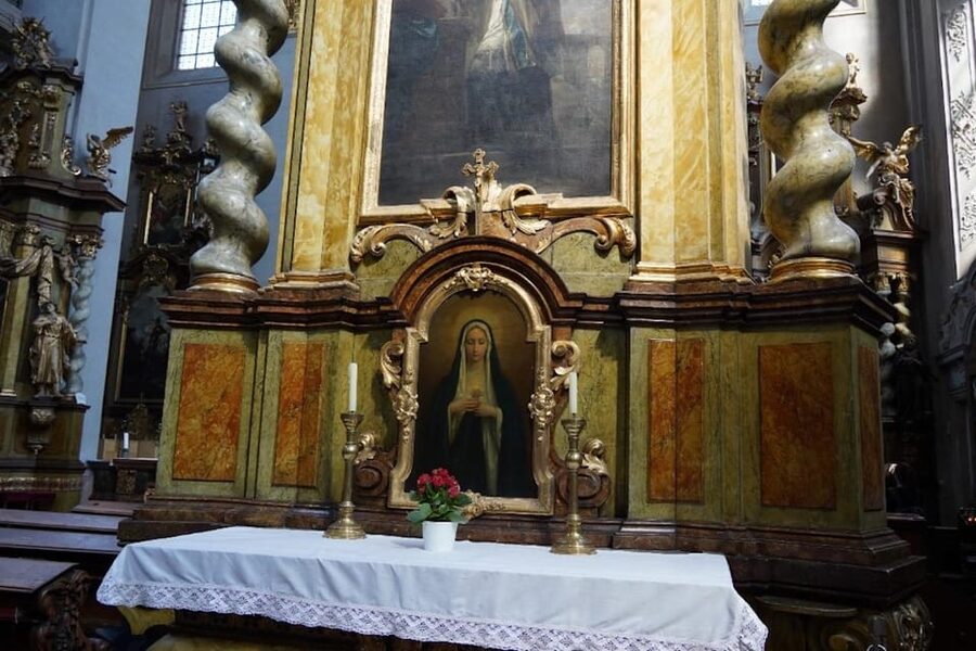 Prague: Classical Concert at St. Giles' Church - Seating, comfort, and the practical side