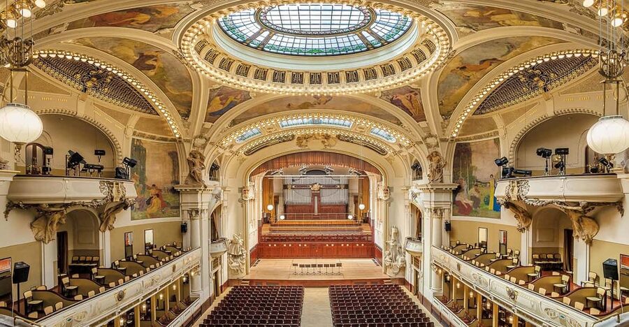 Prague: Classical Concerts at Smetana Hall, Municipal House - Why Smetana Hall is part of the experience