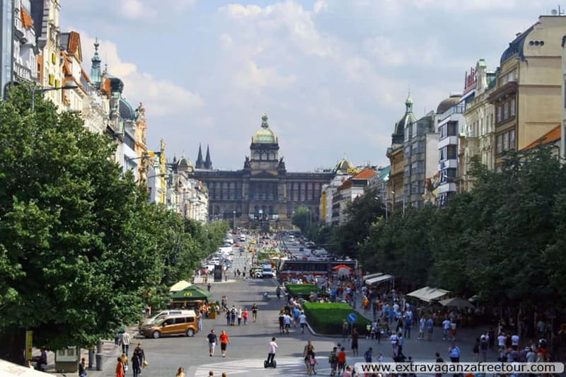 Prague: Communism and Bunker Tour with 70s Canteen Lunch - Guides who shape the experience
