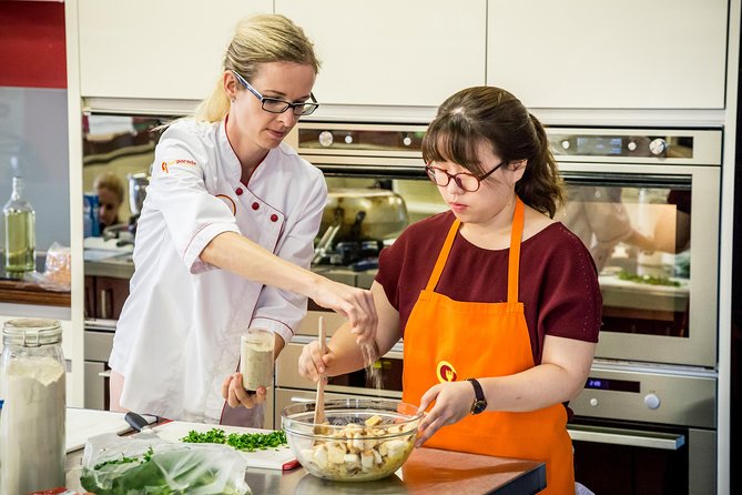Prague Cooking Class Including Market Visit and 3-Course Lunch - Key points to know before booking