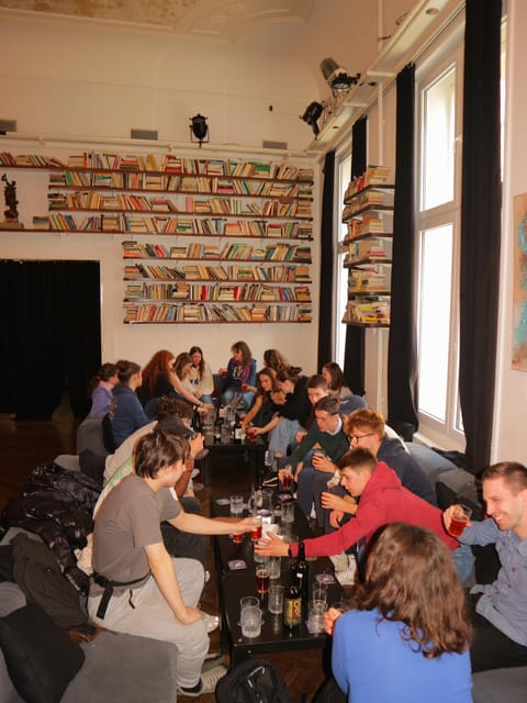 Prague: Craft Beer Tour 8 Czech Beers, Taproom & Beer Garden - Who should book this experience