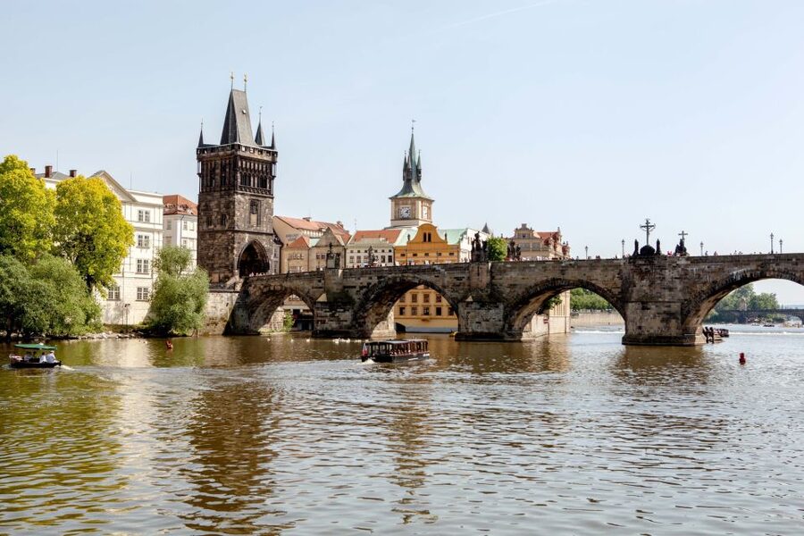 Prague Cruise: 1-Hour on the River Vltava - Prague Castle above the river