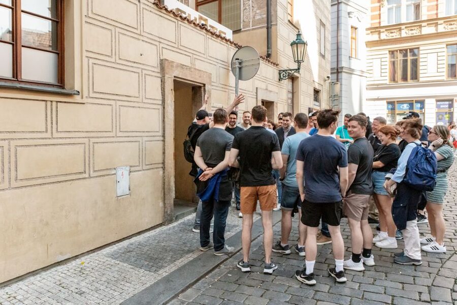 Prague: Czech Beer-Tasting Experience with Snacks - Why the guide matters so much