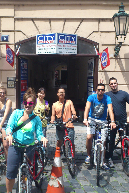 Prague E-Bike City Ride tour : 2hrs - Why an e-bike works well in central Prague