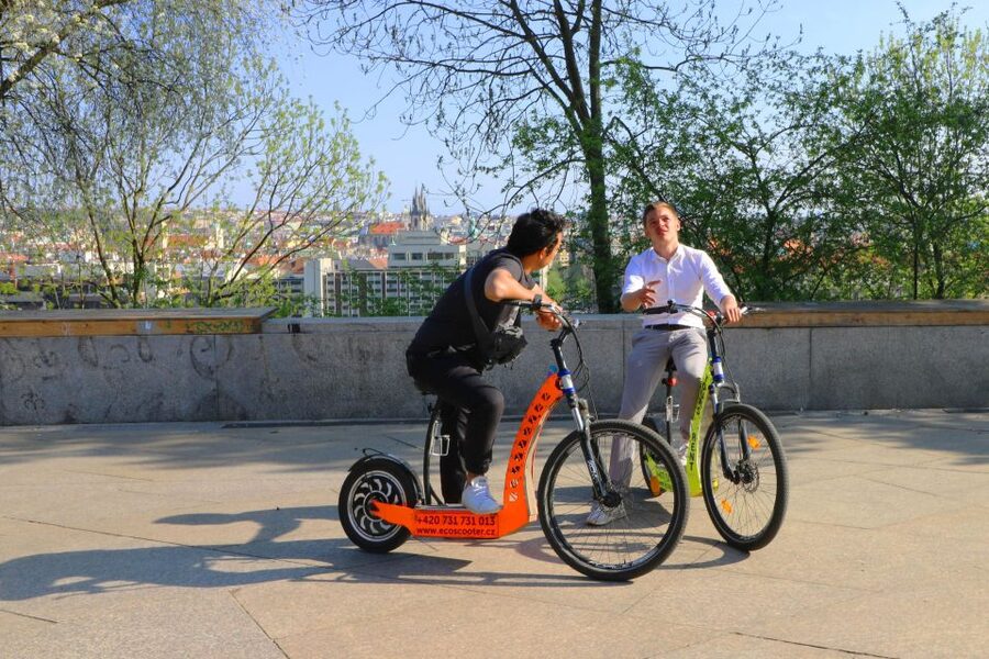 Prague: E-Bike/E-Scooter Viewpoint Tour - The Jewish Quarter and the right bank of the river