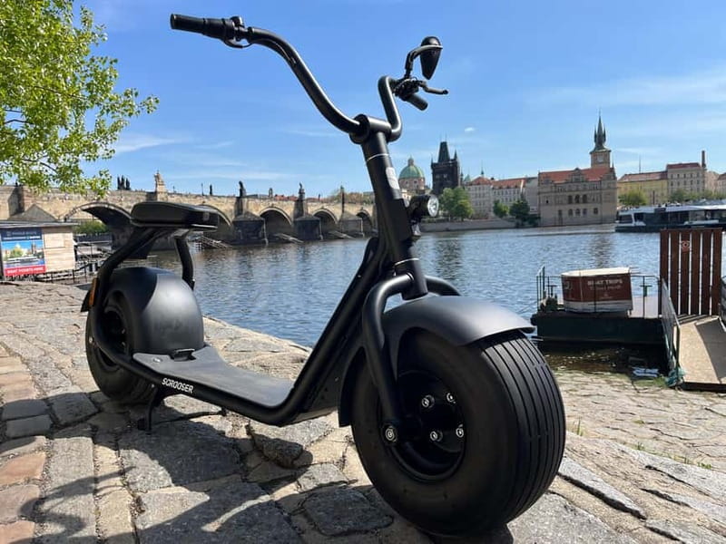 Prague E-Scooter City Tour: Regular or Fat Tire - Prague Castle and the climb to Strahov Monastery