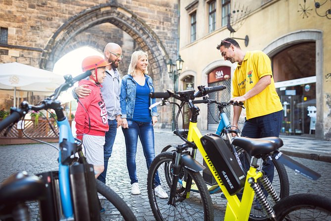 Prague E-Scooter Grand City Tour PRIVATE with PragueWay - Prague Castle without an interior ticket