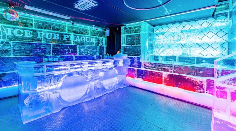 Prague: Entry ticket to Ice Pub Prague with Nightclub Option - Choosing the included drink