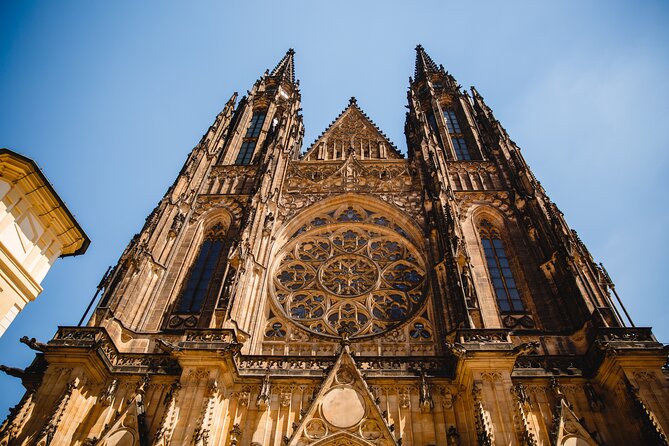 Prague Essential - Reading the Astronomical Clock