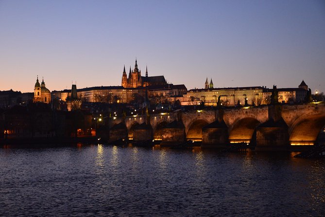 Prague evening/lights tour by car - Prague Castle: the first grand view