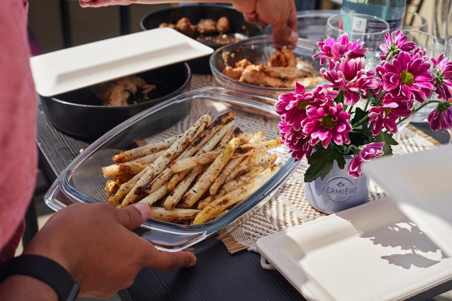 Prague: Farmers Market and Brunch Class with Celebrity Chef - Cooking with a former Hollywood private chef