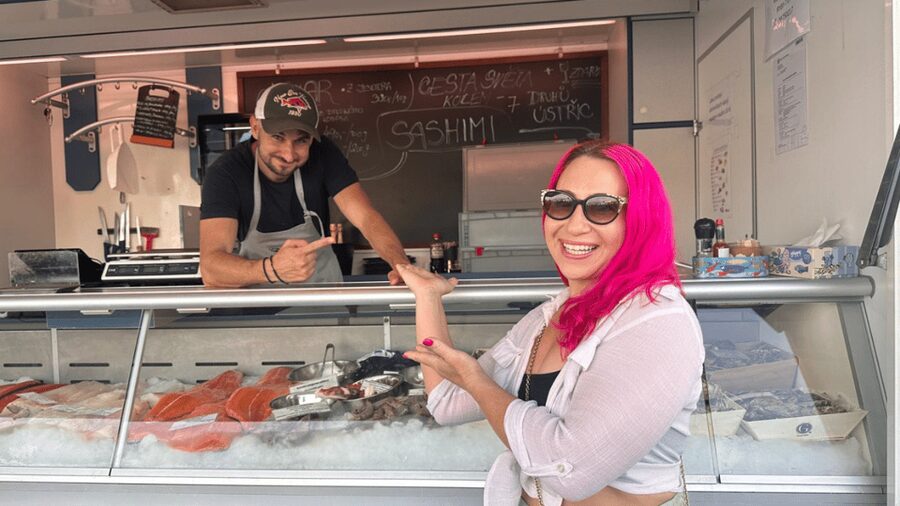 Prague: Farmers Market and Brunch Class with Celebrity Chef - What makes this experience different from a normal food tour
