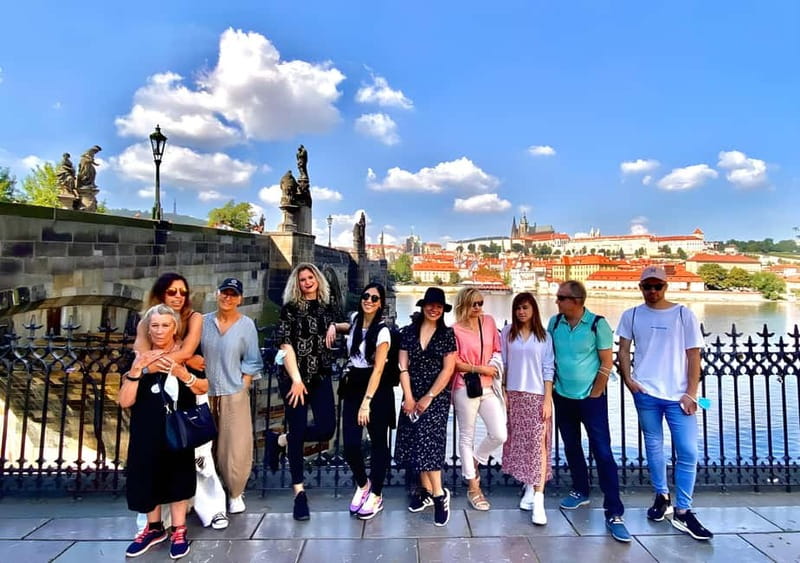 Prague: Full-Day Guided Tour of Prague in a Small-Group - Key points at a glance