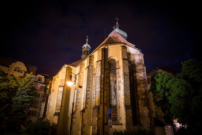 Prague Ghost and Legend of Old Town Walking Tour - St. Simon and Jude, where medicine was brutal