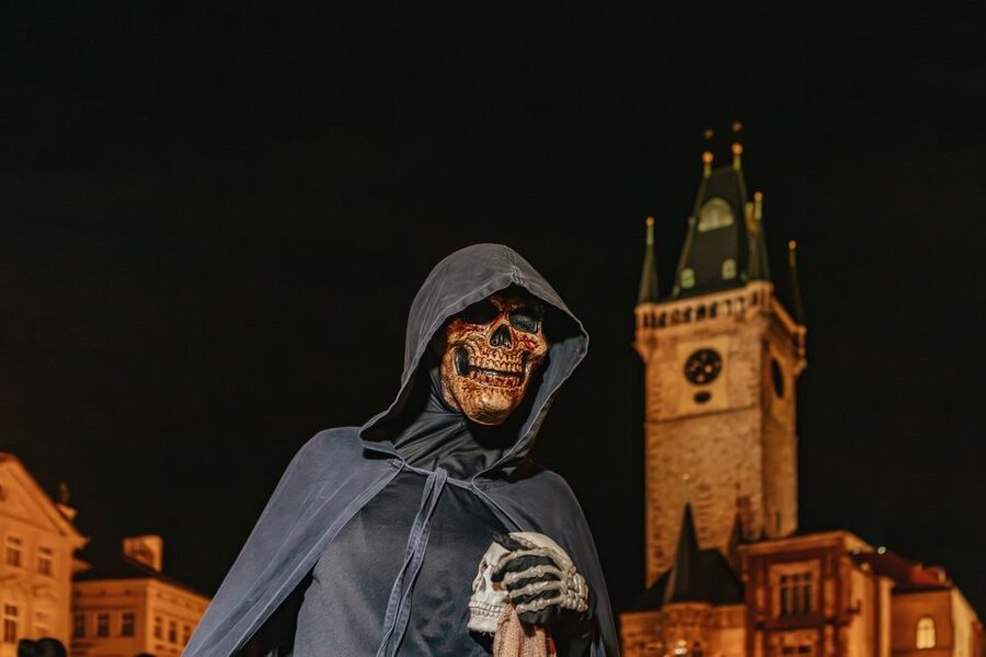 Prague: Ghost Walking Tour Where Legends Come To Life - The live ghosts make the $27 price easier to justify