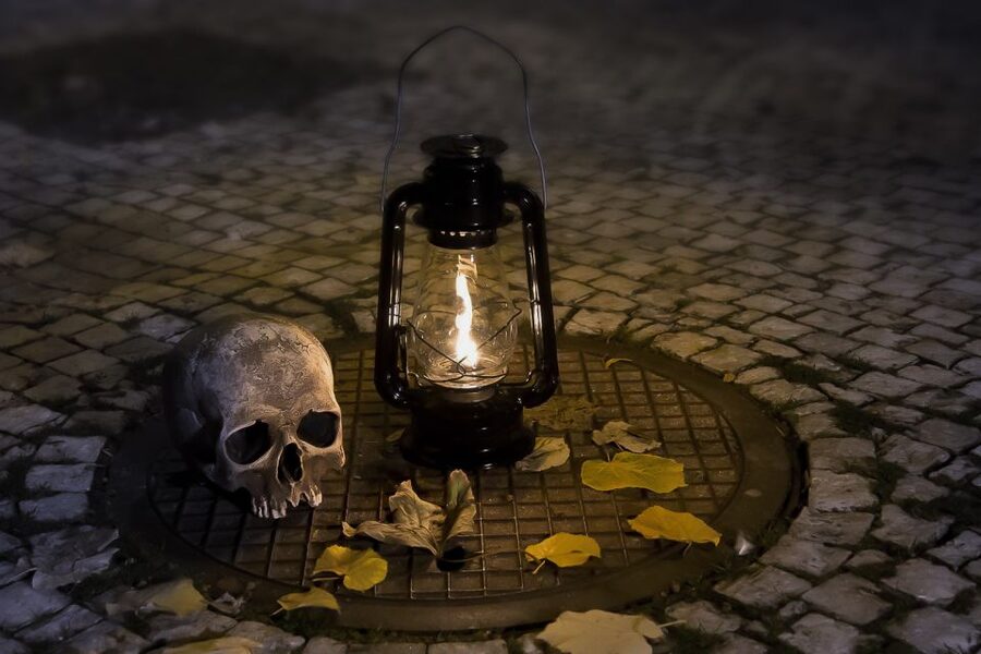 Prague: Ghosts and Legends Nighttime Guided Walking Tour - Group size, sound, and walking comfort