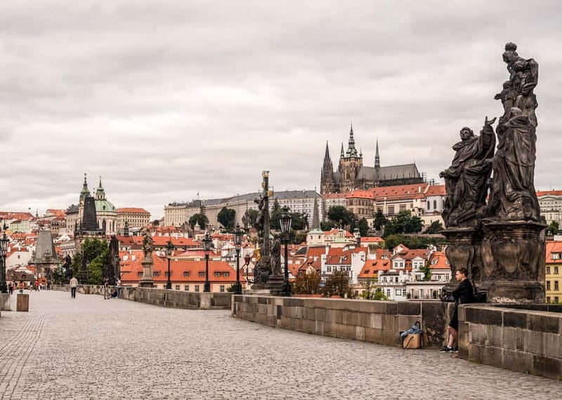 Prague Grand 2,5 hour + 2 hour exterior walking tour - Practical points before you book