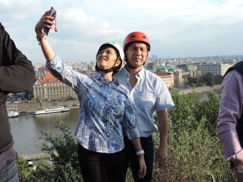 Prague: Grand e-Scooter Guided Tour - The final river views and Kampa Island