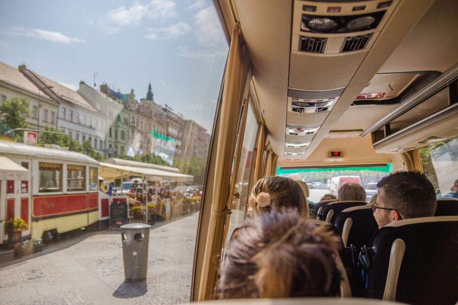 Prague: Guided Bus & Walking Tour with River Cruise & Lunch - Why this tour works as a first day in Prague