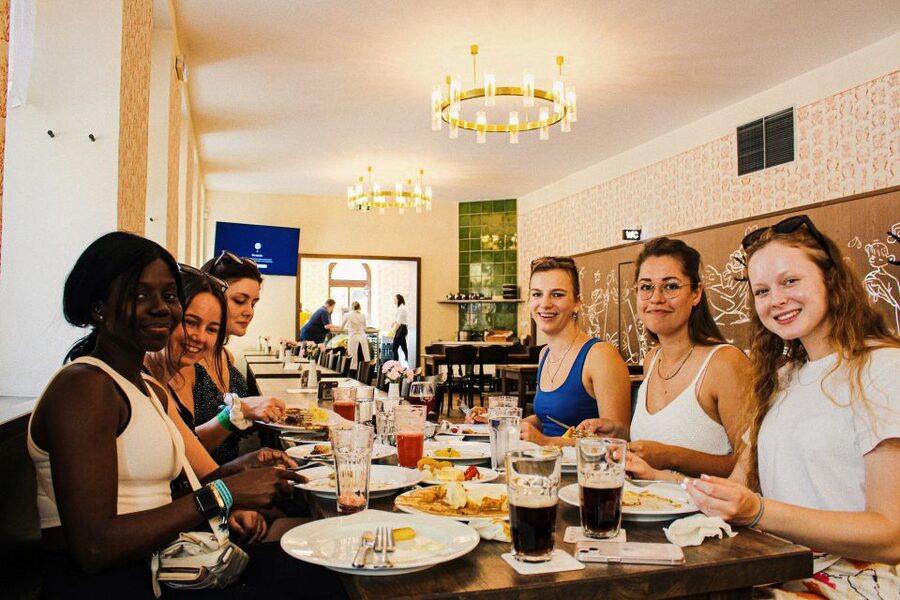 Prague: Guided Food Tour with Tastings - Czech dishes with a story attached