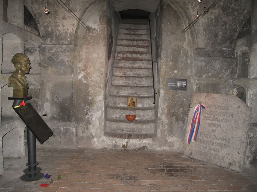 Prague: Guided Operation Anthropoid Tour with Lidice - Practical details before you go