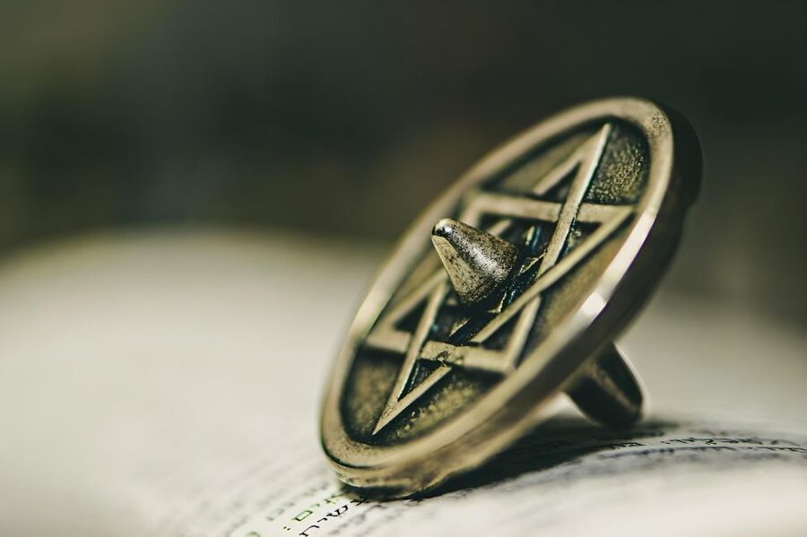 Prague: Guided Tour inside the Jewish Cemetery & Synagogues - Klausen Synagogue, Ceremonial Hall, and the wider route