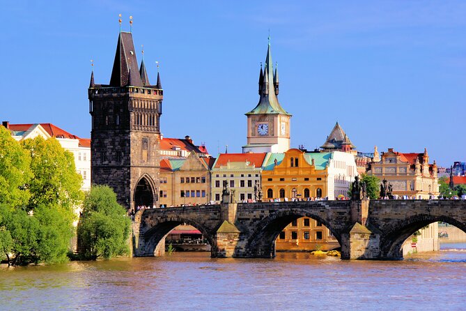 Prague Guided Walking Tour and Cruise with Authentic Czech Lunch - Charles Bridge at 10 a.m.
