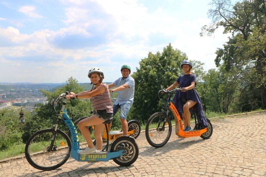Prague: Highlights Tour on e-Scooter or eBike - What the $29 price really buys you