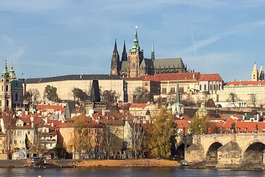 Prague: Historic City Center Bus Tour with Top Sights - Is $20 good value?