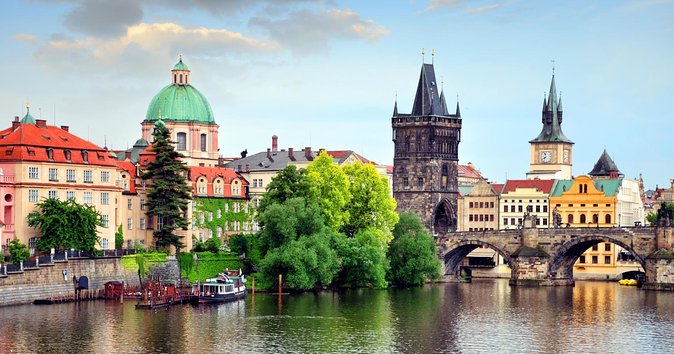 Prague Historic Pub Tour with Drinks Included - Four pubs, four city districts, and one easy way to meet Prague