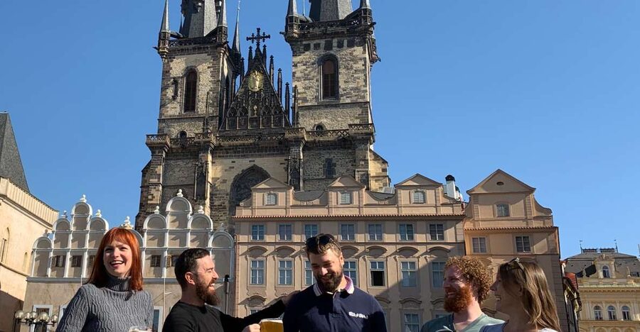 Prague: Historic Pubs Tour with Drinks - From one local bar to another