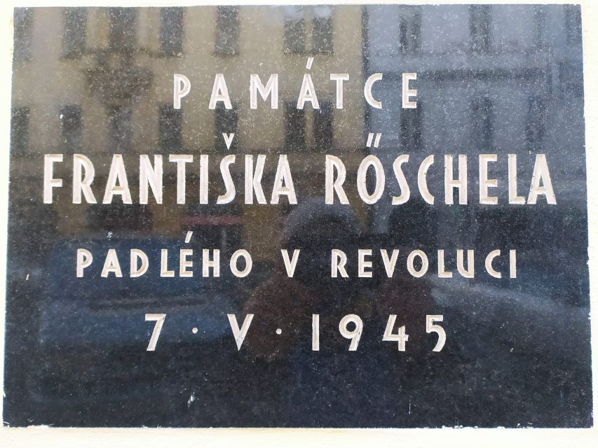 Prague: Historical Walking Tour with Focus on World War 2 - Why the Photographs Matter More Than a Longer Route