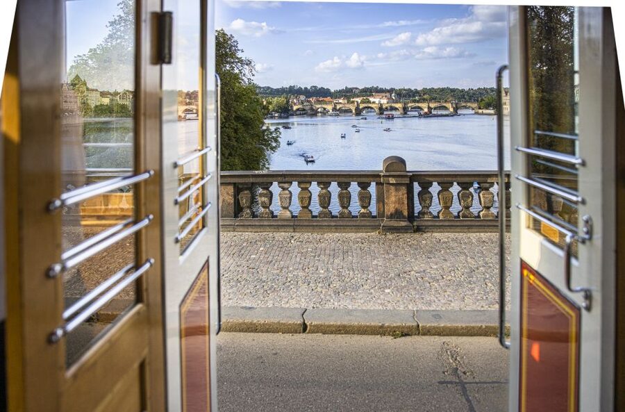 Prague: Hop-on Hop-Off Historical Tram Ticket for Line 42 - How to plan a useful 24-hour ticket