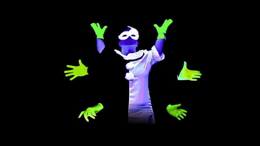 Prague: Images of Love Black Light Theatre Show - A romance told through light and movement