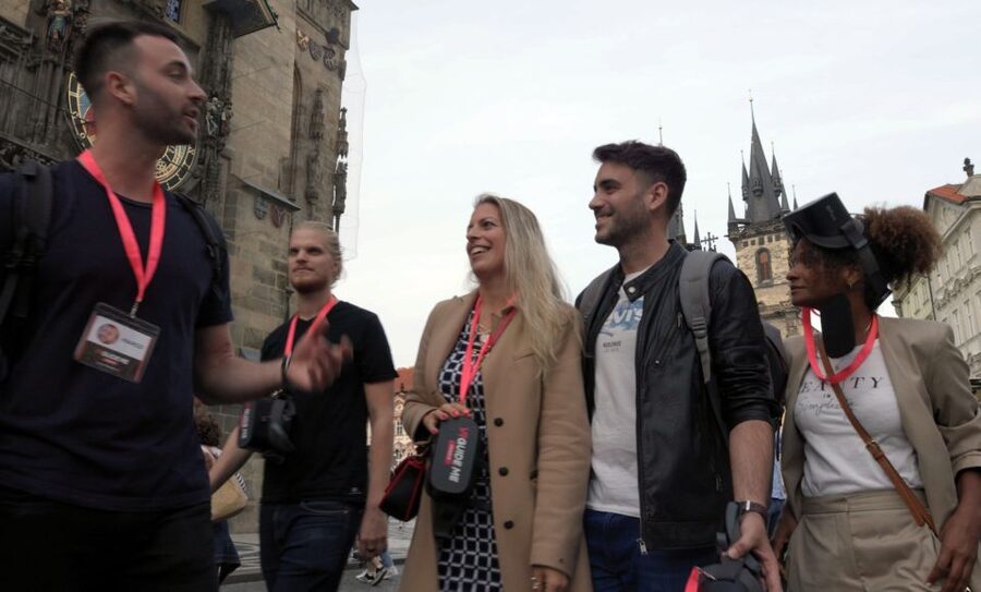 Prague: Immersive History Walking Tour and VR - Wenceslas Square and the National Museum