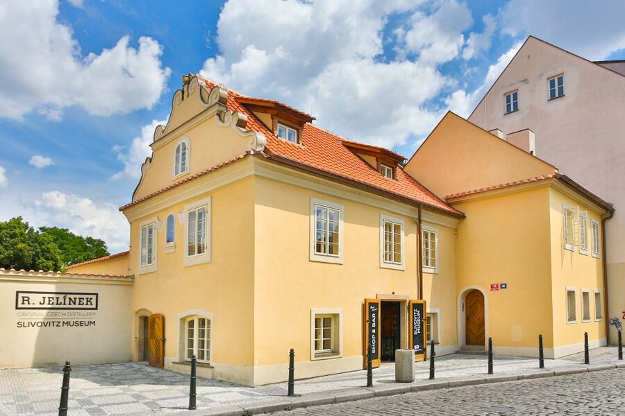 Prague:Interactive Museum of the National Drink with tasting - Key points to know before booking