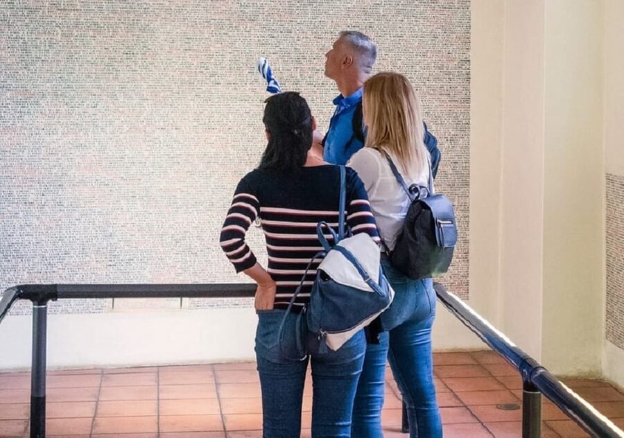 Prague: Jewish Quarter Walking Tour with Admission Tickets - Dress, walking and the best time to go