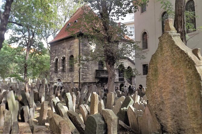 Prague Jewish Town Admission Ticket & Optional Audio Guide - Maisel Synagogue and Bohemian Jewish life