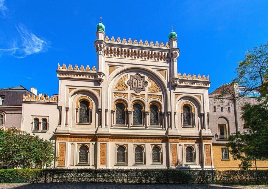 Prague Jewish Town/Skip-the-Line Official Entry Ticket - The Old-New Synagogue, still used after 700 years