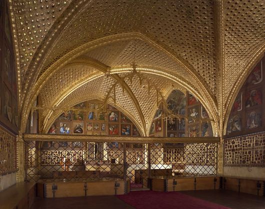 Prague: Karlštejn Castle Guided Tour with Entry Ticket - What the guides add to the day
