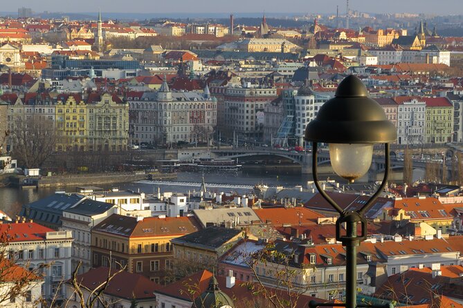 Prague Literary & Historical Tours - Comprehensive Route - A three-hour route with a clear story