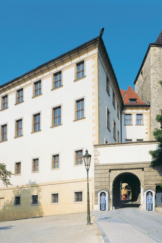 Prague: Lobkowicz Palace Ticket & Audio Guide - Who will get the most from this ticket?
