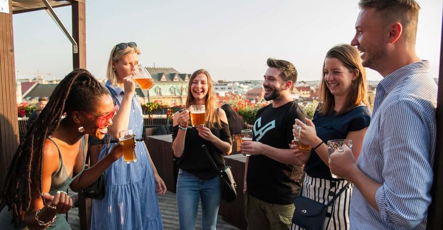 Prague: Local Pub Walking Tour with 5 Beers - Starting at the Franz Kafka rotating head